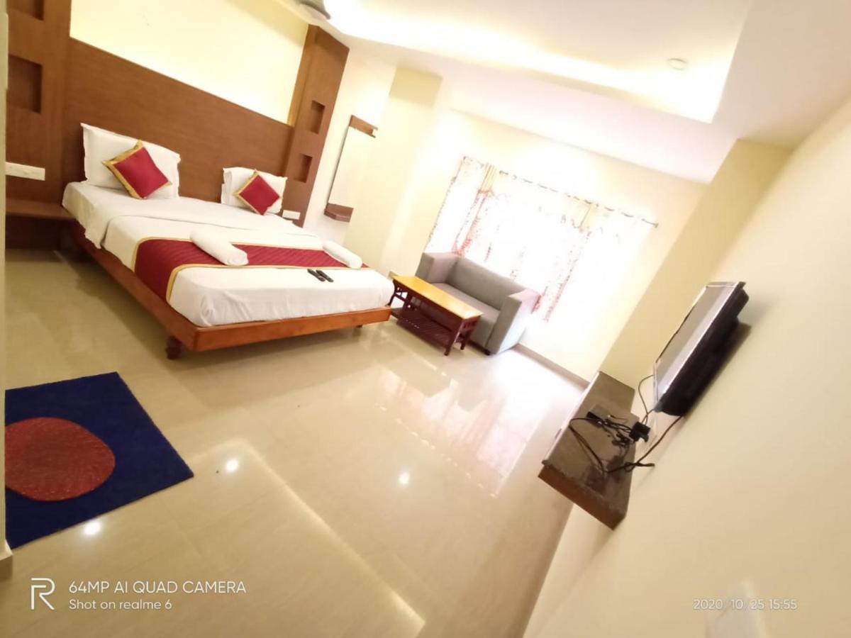 Meridian Castle Hotel Pondicherry Ngoại thất bức ảnh