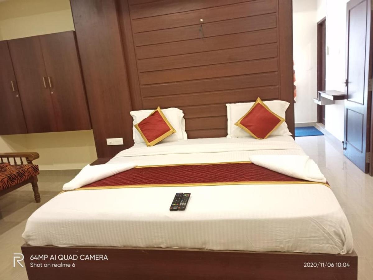 Meridian Castle Hotel Pondicherry Ngoại thất bức ảnh