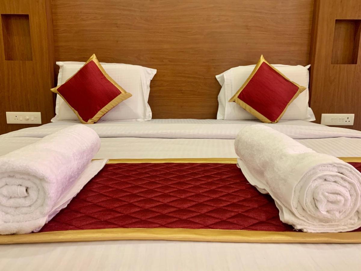 Meridian Castle Hotel Pondicherry Ngoại thất bức ảnh